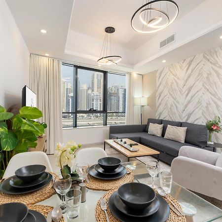 Convenient 2 beds in JLT 3 min from metro Appartement Dubai Buitenkant foto