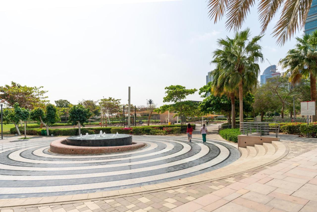 Convenient 2 beds in JLT 3 min from metro Appartement Dubai Buitenkant foto