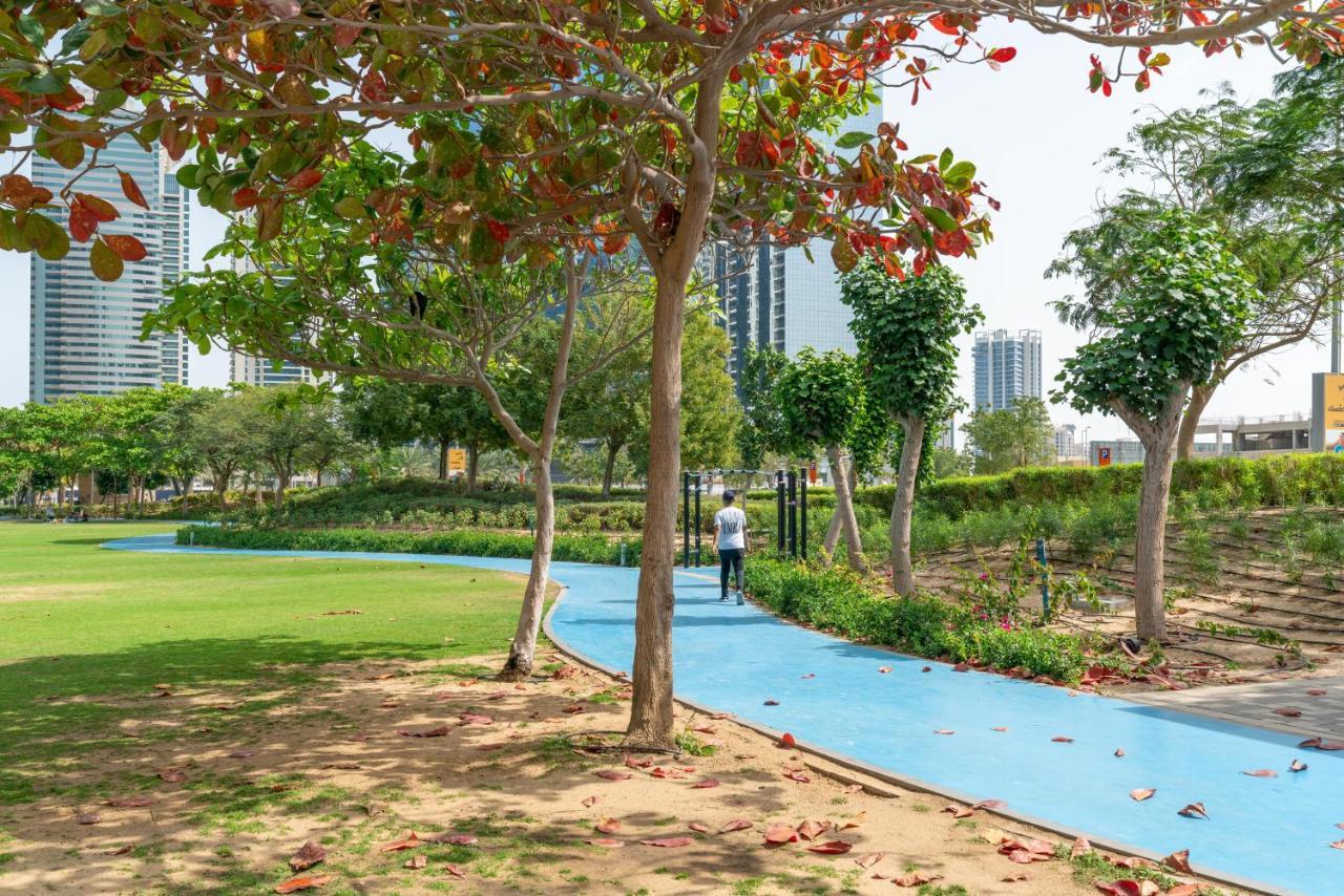 Convenient 2 beds in JLT 3 min from metro Appartement Dubai Buitenkant foto
